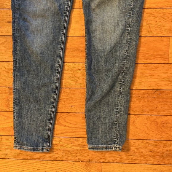 American Eagle Jeans - Picture 3 of 9